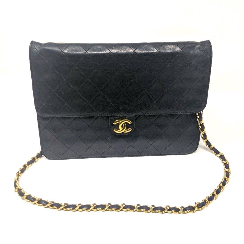 🎉HP🎉CHANEL Black Bag Single Chain Flap Bag Vintage